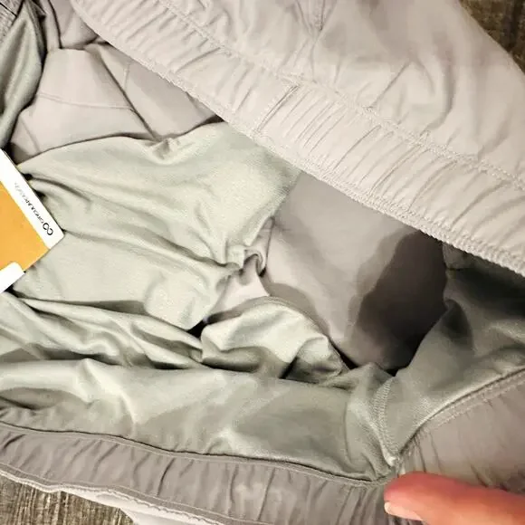 The North Face Men's Gray Solid Outdoor Elastic Waist Wander Shorts Size XXL NWT - Picture 7 of 7